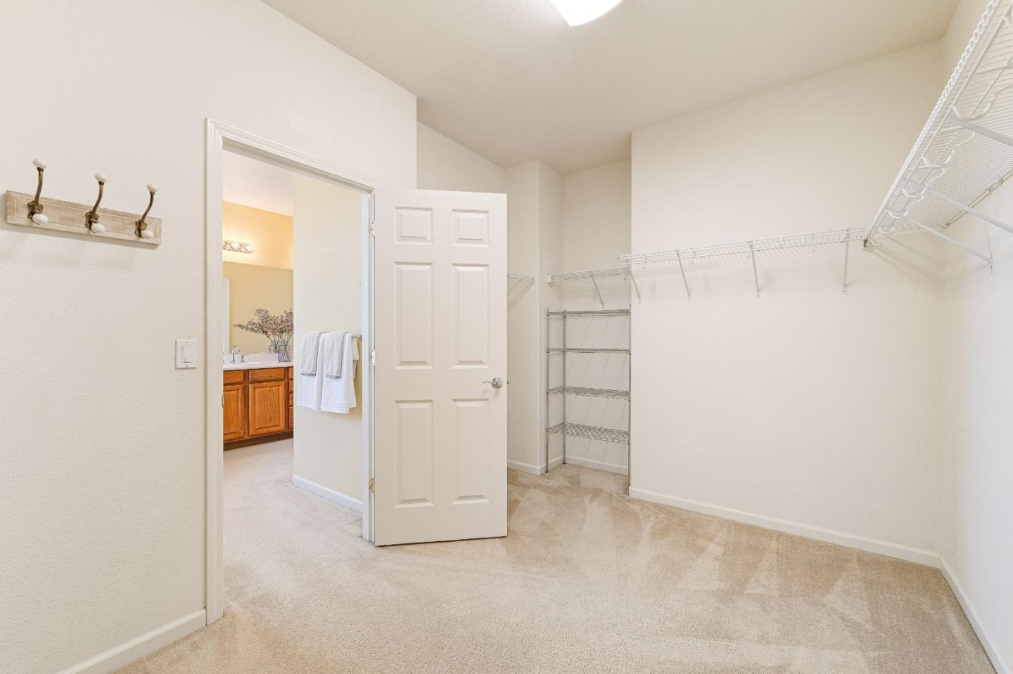 Detail Gallery Image 31 of 40 For 4460 Peninsula Point Dr, Seaside,  CA 93955 - 4 Beds | 2/1 Baths