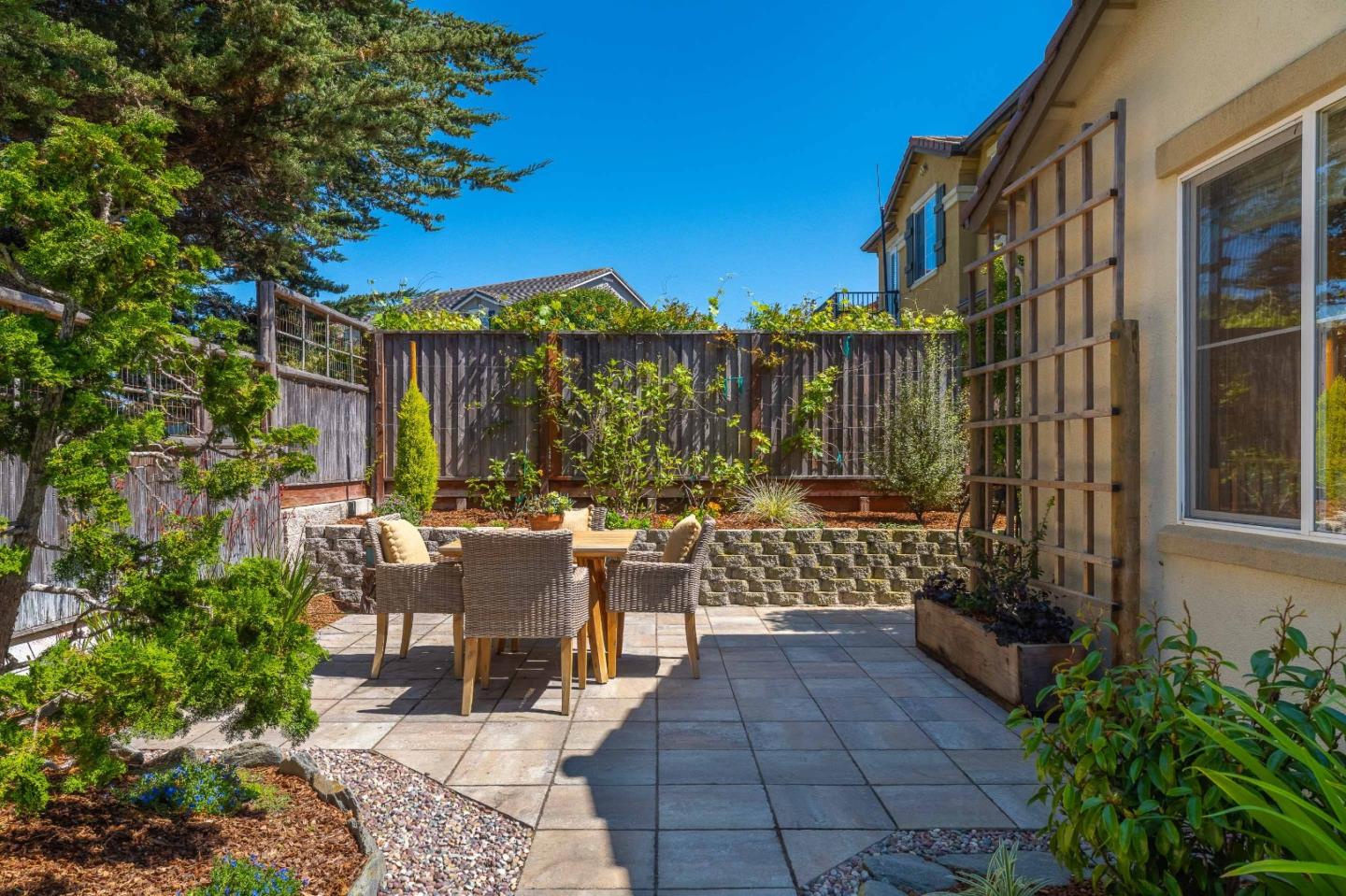 Detail Gallery Image 35 of 40 For 4460 Peninsula Point Dr, Seaside,  CA 93955 - 4 Beds | 2/1 Baths