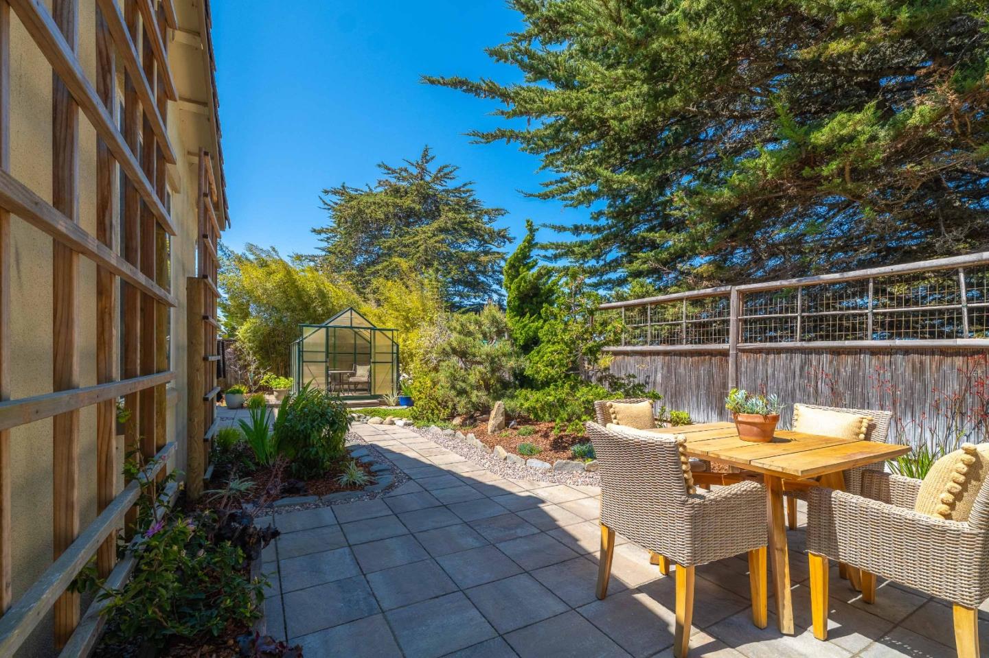 Detail Gallery Image 37 of 40 For 4460 Peninsula Point Dr, Seaside,  CA 93955 - 4 Beds | 2/1 Baths