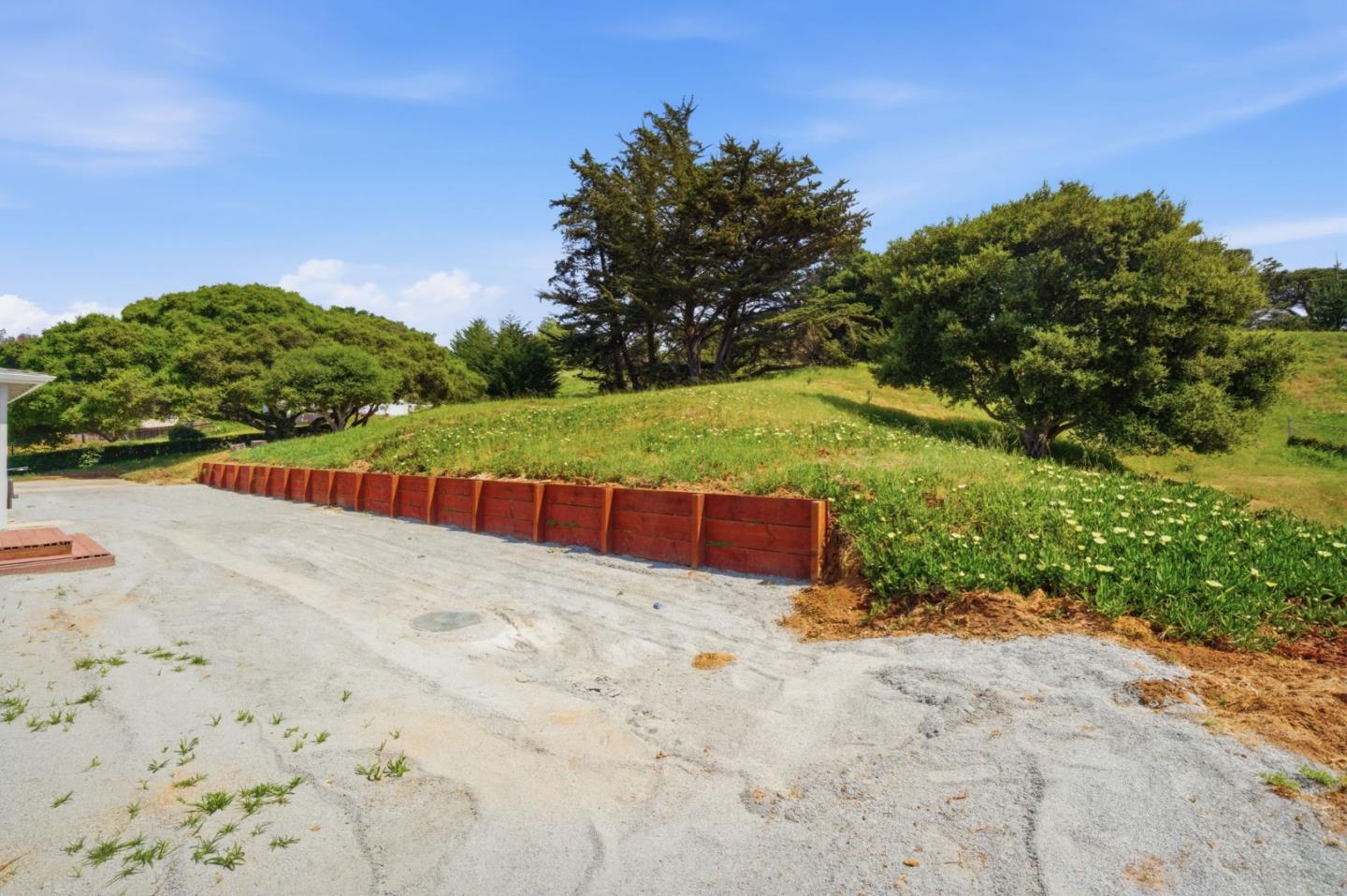 Detail Gallery Image 16 of 35 For 10867 Assisi Way, Salinas,  CA 93907 - 2 Beds | 2 Baths