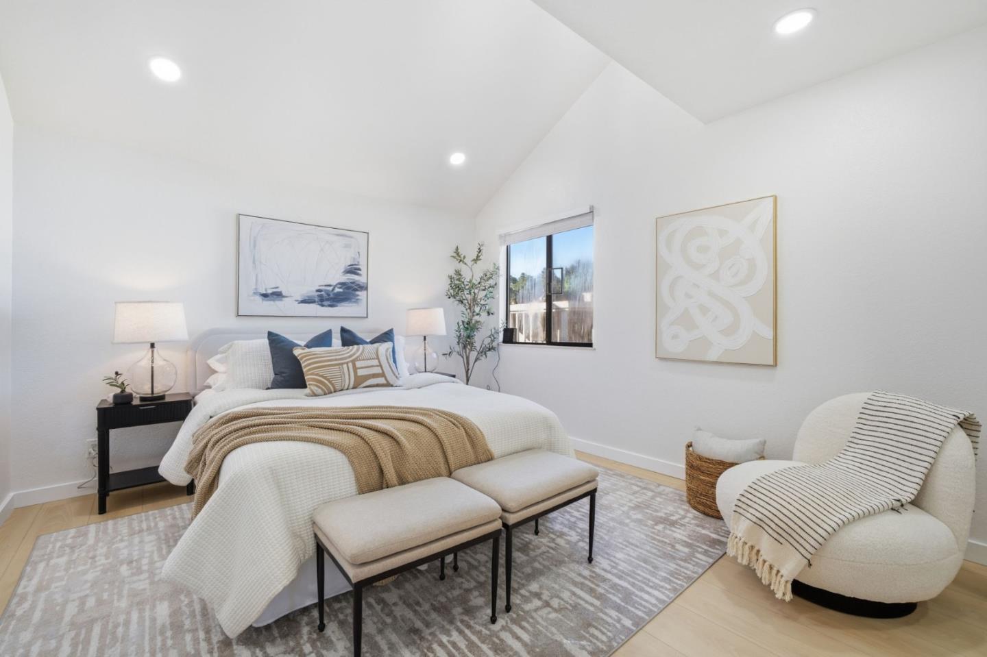 Detail Gallery Image 23 of 38 For 2411 Carlmont Dr #110,  Belmont,  CA 94002 - 3 Beds | 2/1 Baths