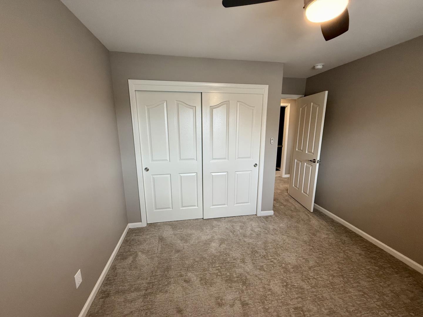 Detail Gallery Image 8 of 33 For 1701 Hemlock Ct, Hollister,  CA 95023 - 4 Beds | 2/1 Baths