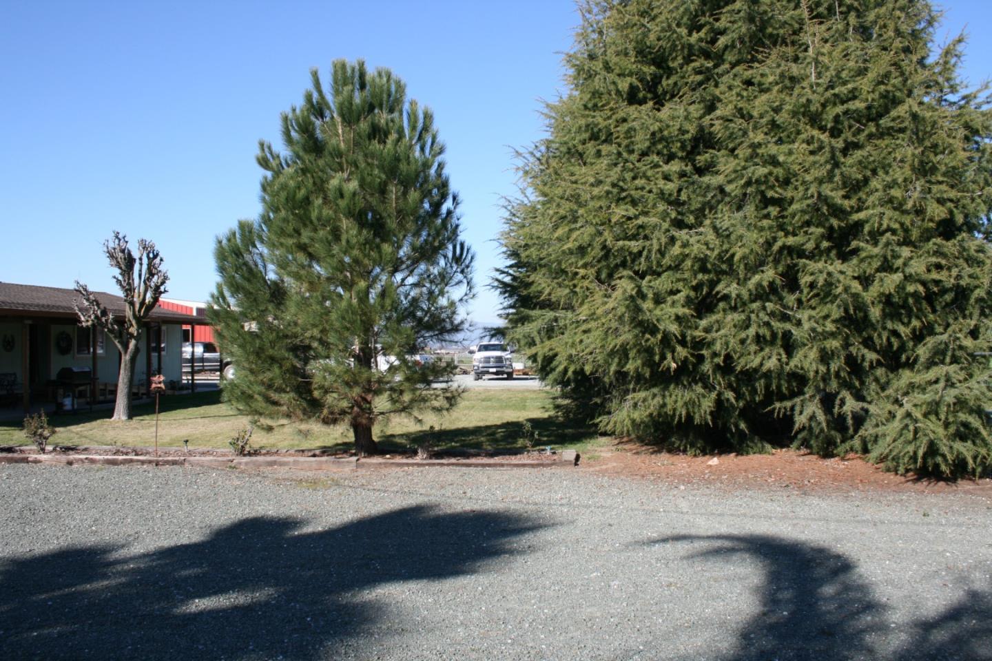 Detail Gallery Image 21 of 39 For 1738 H Santa Ana #H,  Hollister,  CA 95023 - 3 Beds | 2 Baths