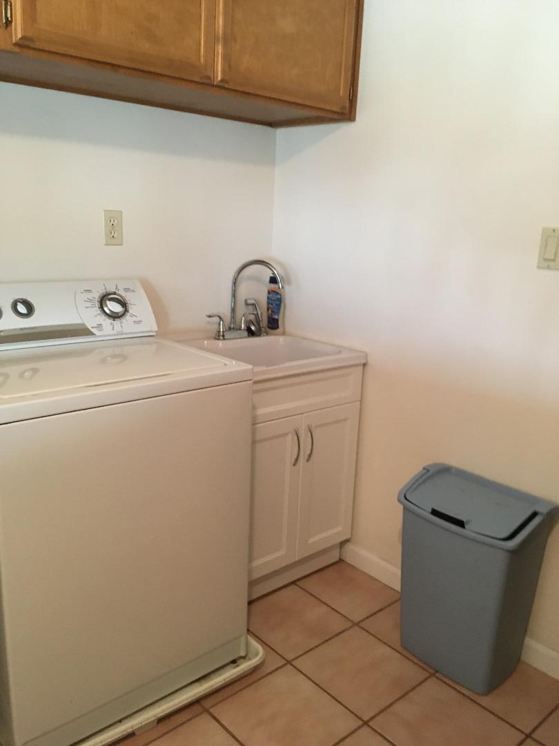 Detail Gallery Image 31 of 39 For 1738 H Santa Ana #H,  Hollister,  CA 95023 - 3 Beds | 2 Baths