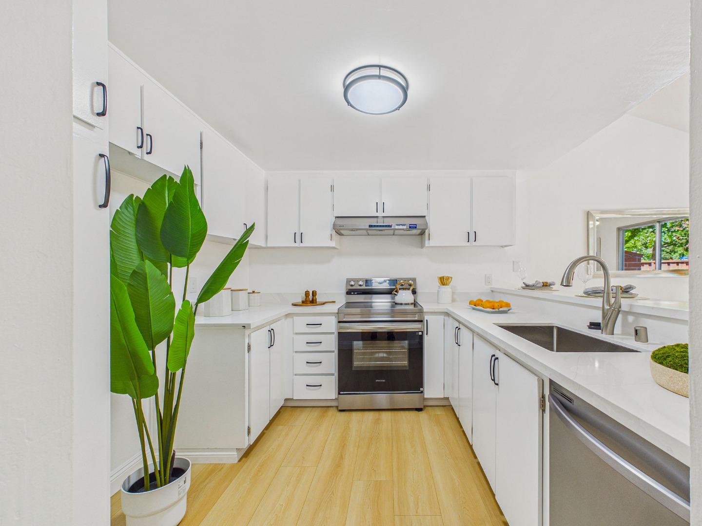 Photo #9: ML82041817 Listing: Photo #9