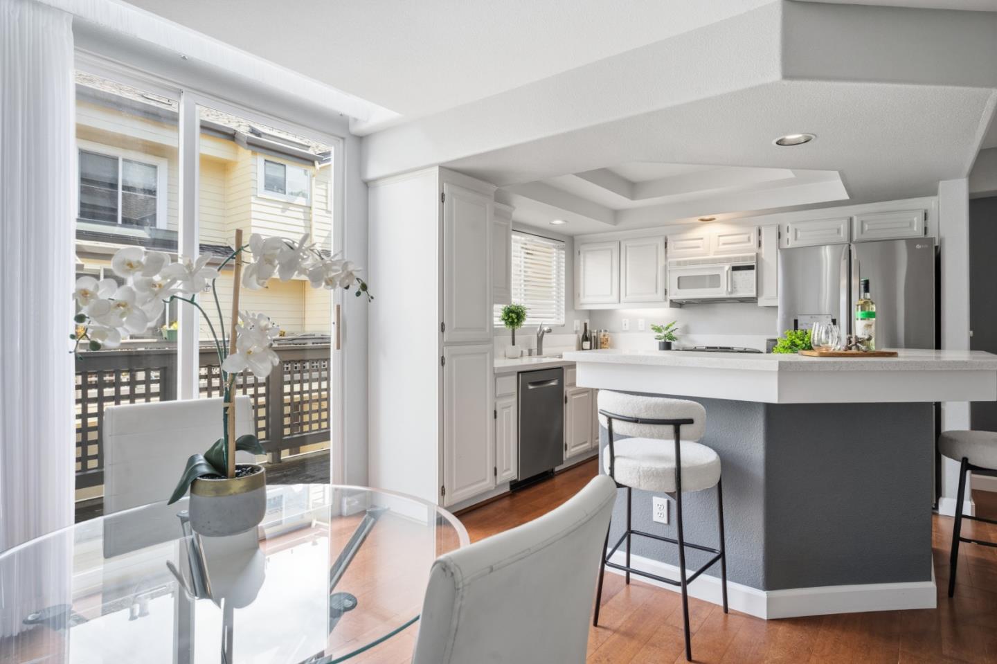 Detail Gallery Image 11 of 37 For 71 Patrick Way, Half Moon Bay,  CA 94019 - 2 Beds | 2/1 Baths