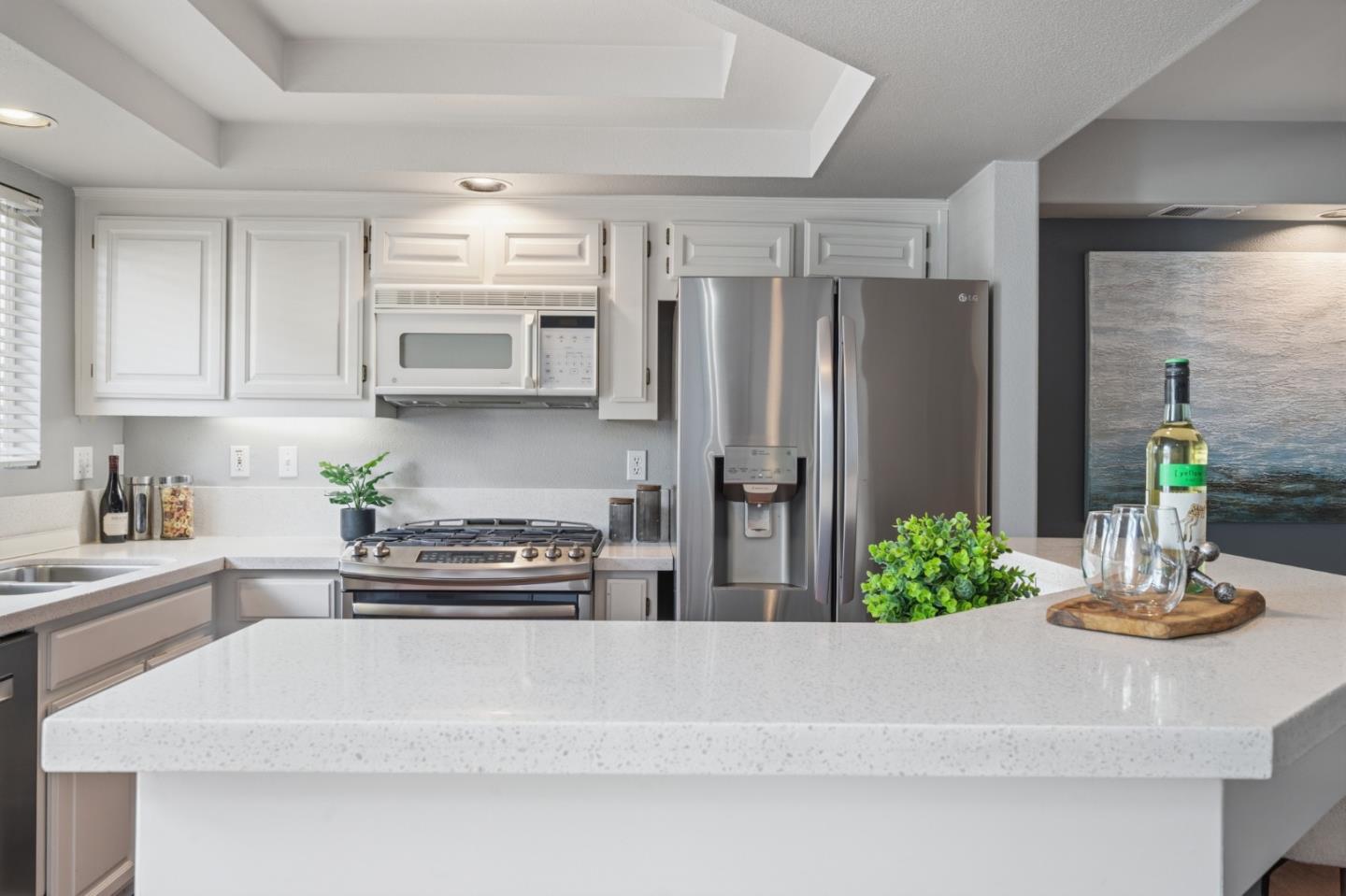 Detail Gallery Image 12 of 37 For 71 Patrick Way, Half Moon Bay,  CA 94019 - 2 Beds | 2/1 Baths