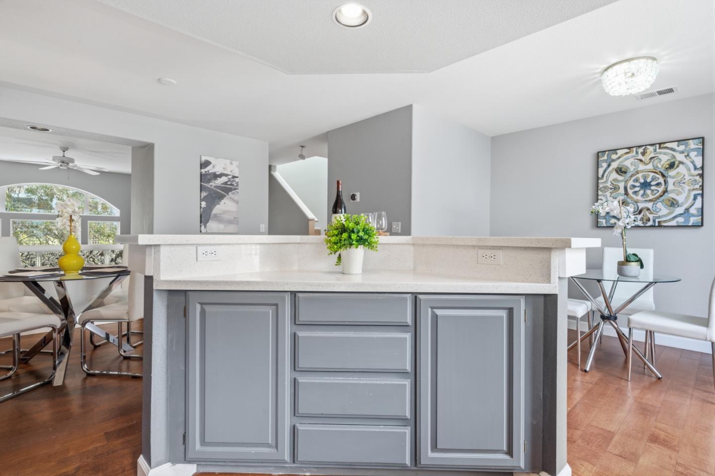 Detail Gallery Image 13 of 37 For 71 Patrick Way, Half Moon Bay,  CA 94019 - 2 Beds | 2/1 Baths