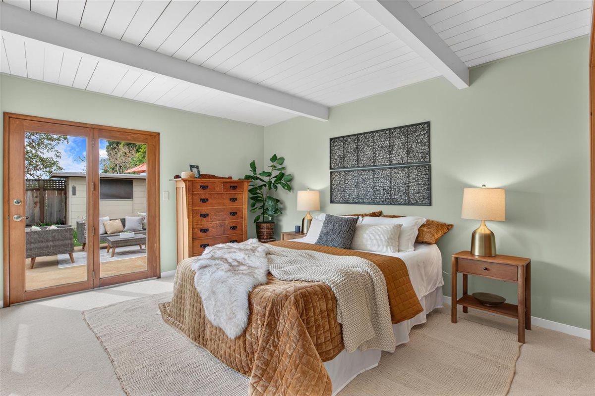Detail Gallery Image 21 of 29 For 649 High St, Santa Cruz,  CA 95060 - 3 Beds | 2 Baths