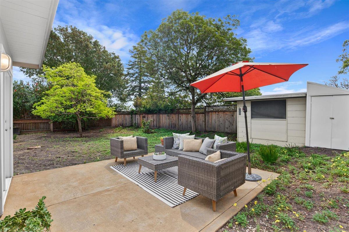 Detail Gallery Image 24 of 29 For 649 High St, Santa Cruz,  CA 95060 - 3 Beds | 2 Baths