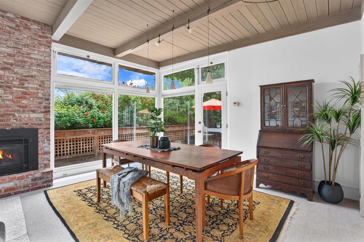 Detail Gallery Image 6 of 29 For 649 High St, Santa Cruz,  CA 95060 - 3 Beds | 2 Baths