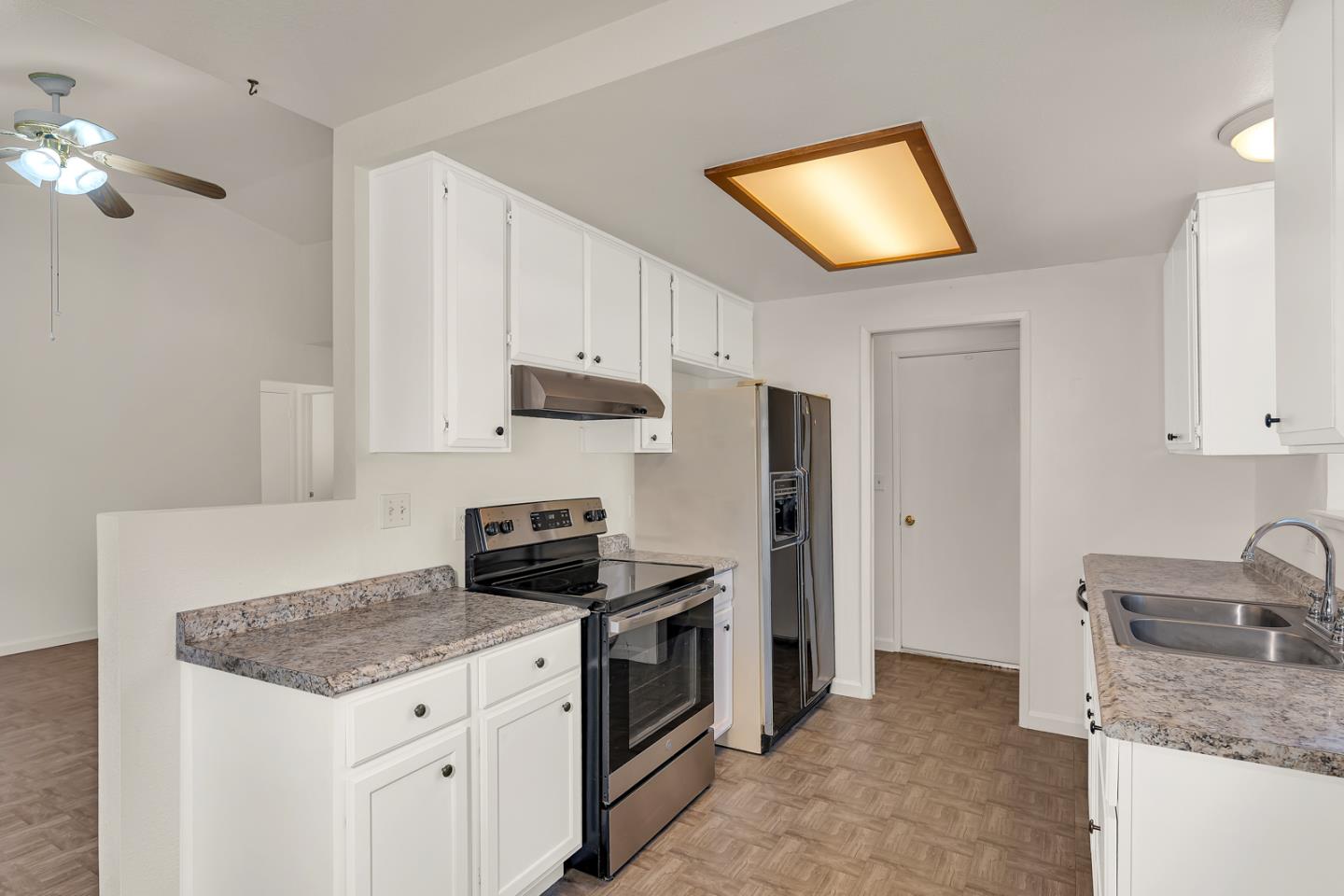 Detail Gallery Image 16 of 34 For 1351 Chukar St, Los Banos,  CA 93635 - 2 Beds | 2 Baths