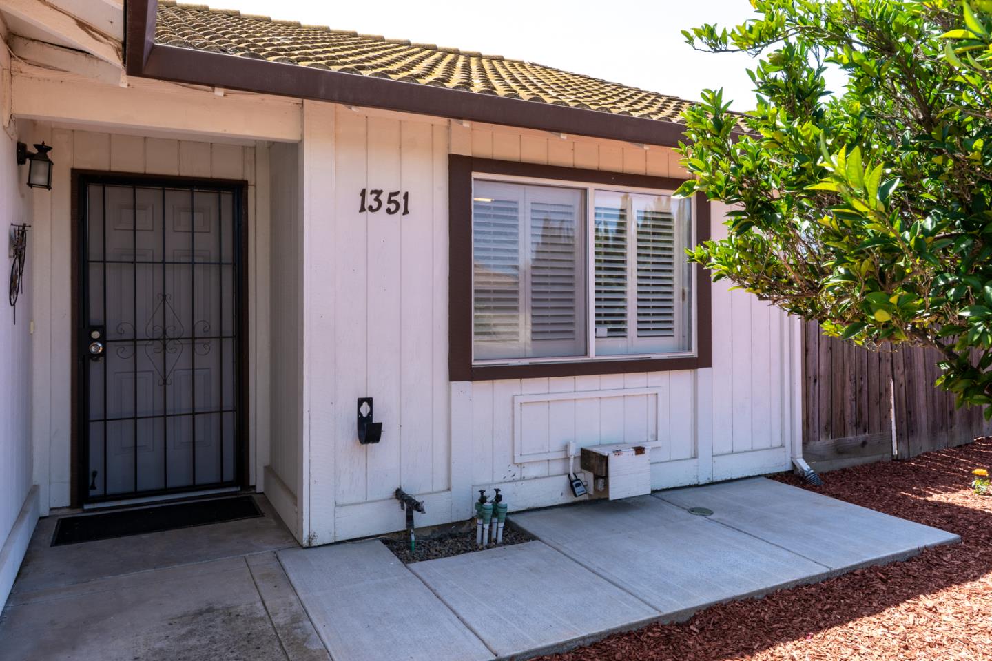 Detail Gallery Image 4 of 34 For 1351 Chukar St, Los Banos,  CA 93635 - 2 Beds | 2 Baths