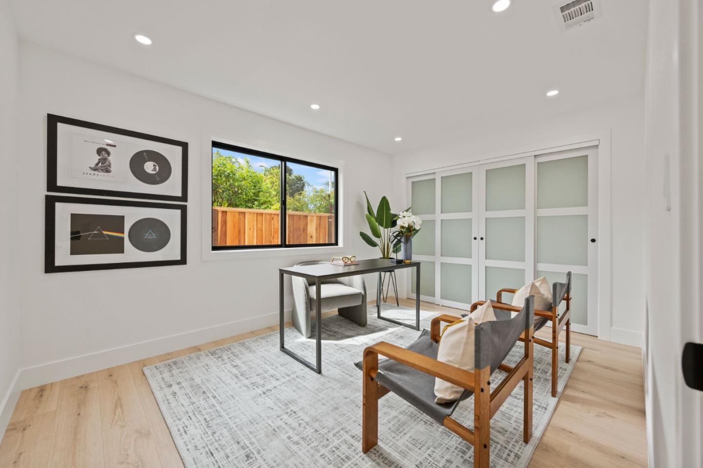 Detail Gallery Image 14 of 34 For 19997 Twilight Ct, Cupertino,  CA 95014 - 4 Beds | 2 Baths