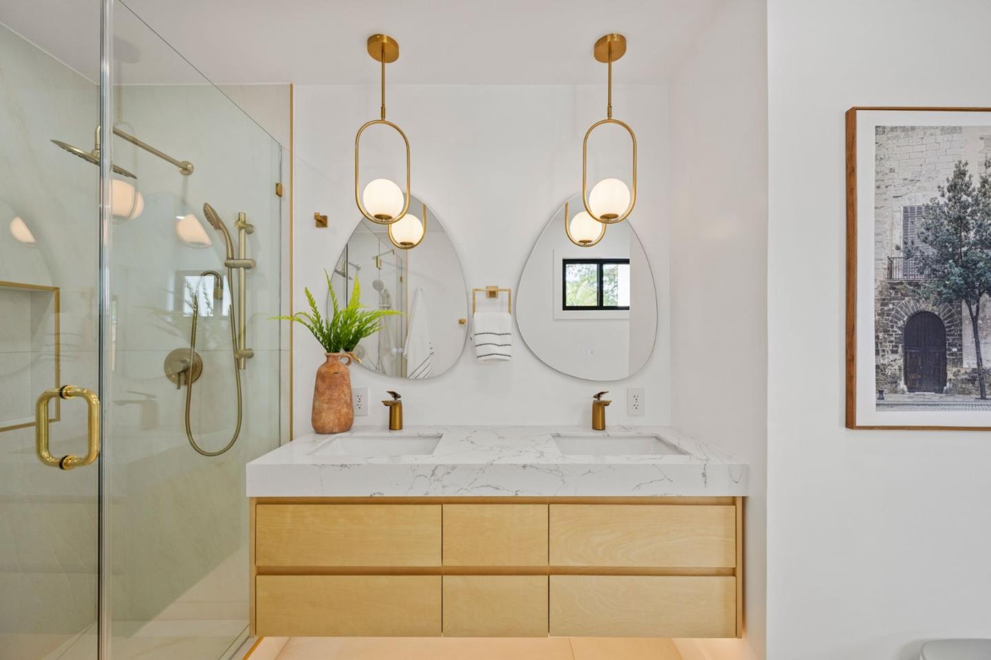 Detail Gallery Image 18 of 34 For 19997 Twilight Ct, Cupertino,  CA 95014 - 4 Beds | 2 Baths