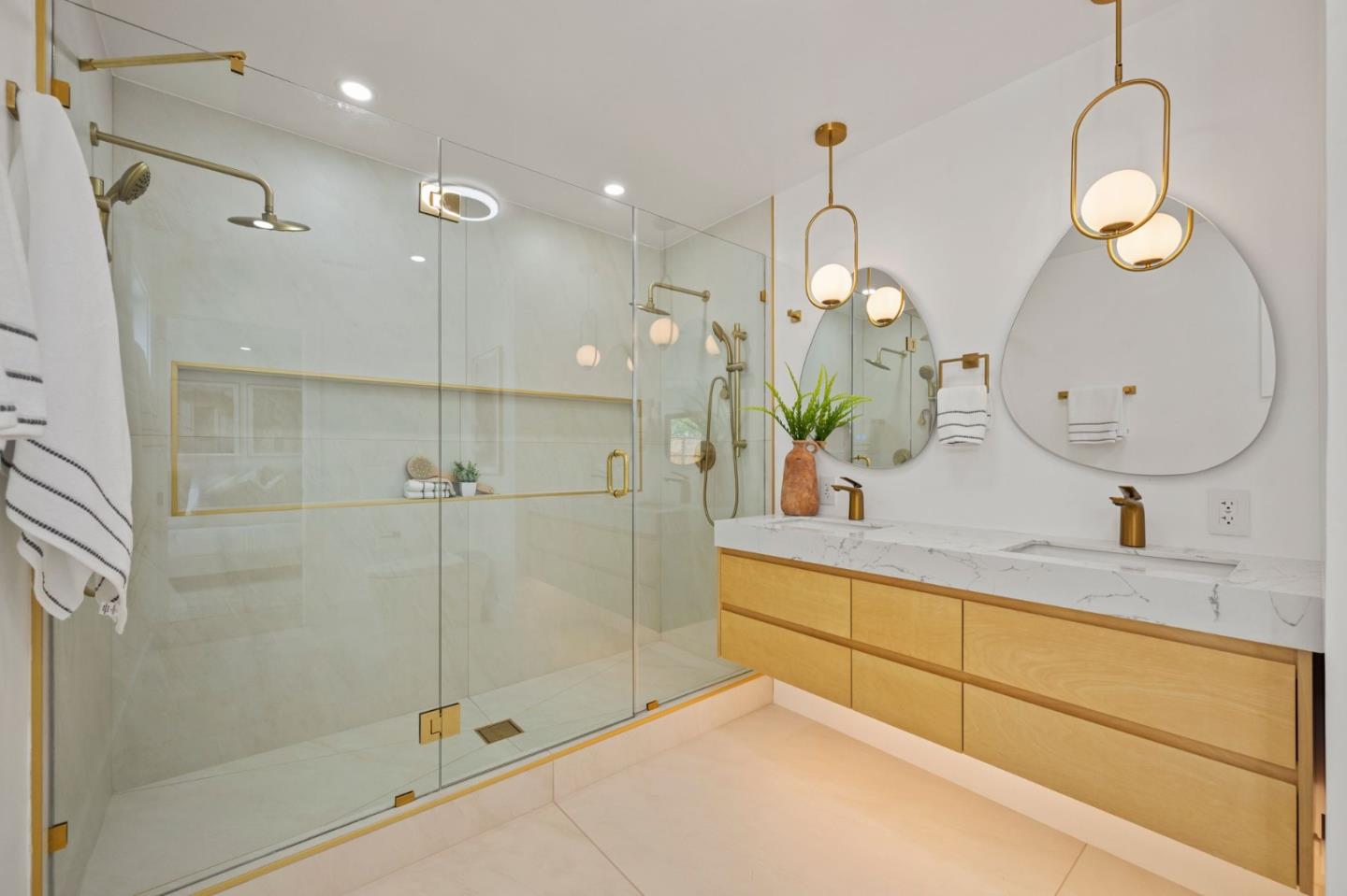 Detail Gallery Image 20 of 34 For 19997 Twilight Ct, Cupertino,  CA 95014 - 4 Beds | 2 Baths