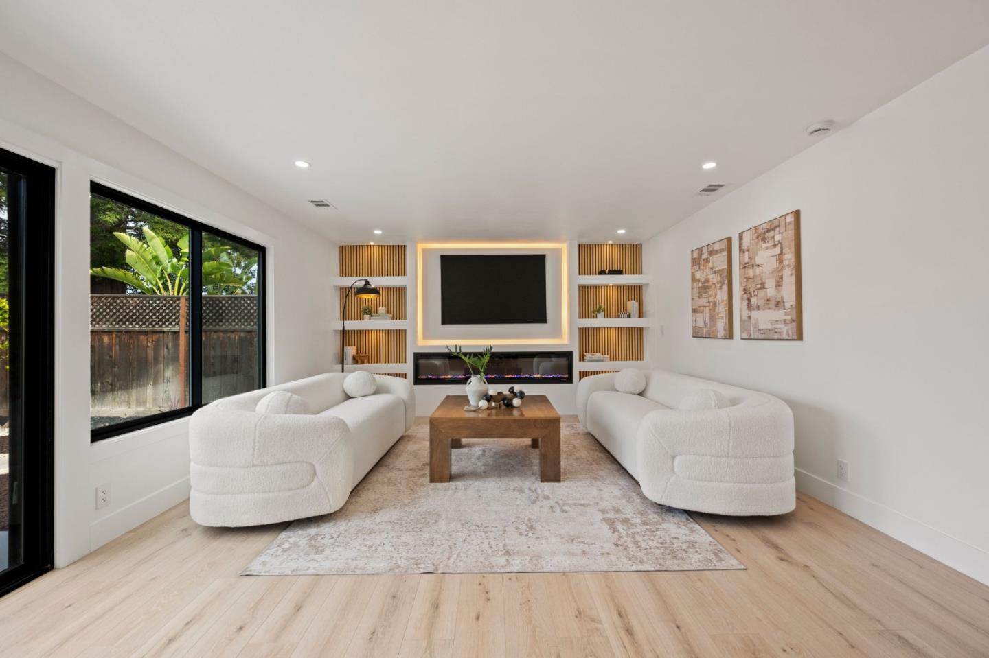 Detail Gallery Image 8 of 34 For 19997 Twilight Ct, Cupertino,  CA 95014 - 4 Beds | 2 Baths