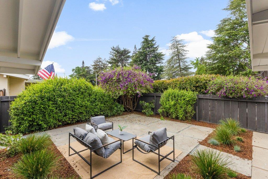 Detail Gallery Image 10 of 77 For 385 Cronin Dr, Santa Clara,  CA 95051 - 3 Beds | 2 Baths