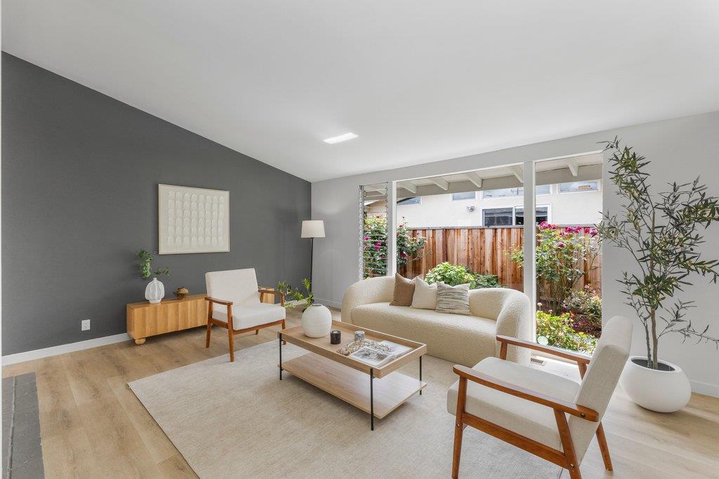 Detail Gallery Image 13 of 77 For 385 Cronin Dr, Santa Clara,  CA 95051 - 3 Beds | 2 Baths