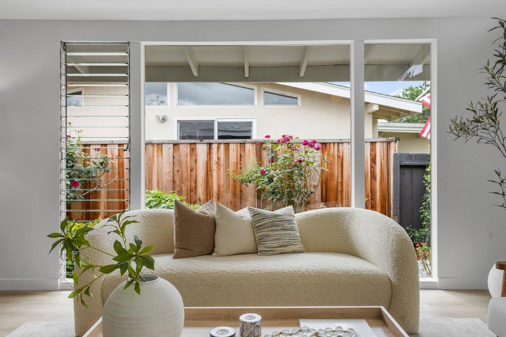 Detail Gallery Image 14 of 77 For 385 Cronin Dr, Santa Clara,  CA 95051 - 3 Beds | 2 Baths