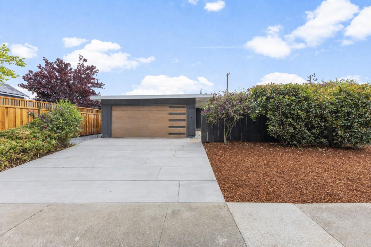 Detail Gallery Image 2 of 77 For 385 Cronin Dr, Santa Clara,  CA 95051 - 3 Beds | 2 Baths