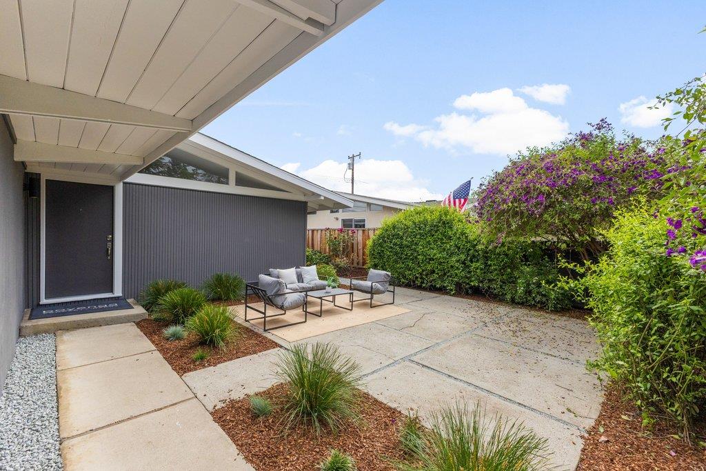 Detail Gallery Image 6 of 77 For 385 Cronin Dr, Santa Clara,  CA 95051 - 3 Beds | 2 Baths