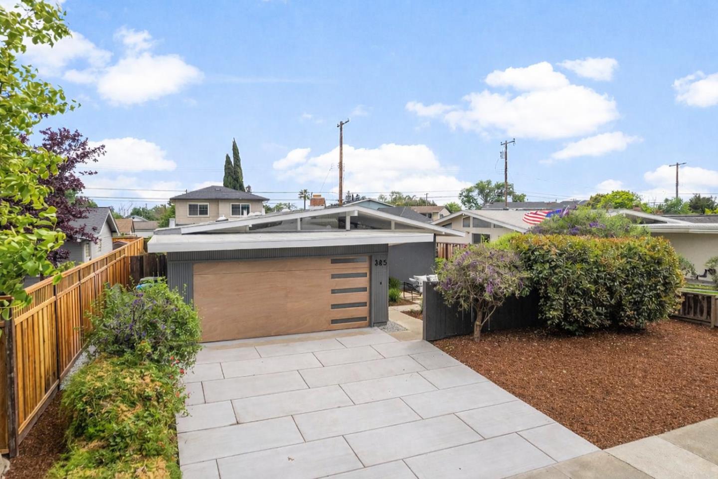 Detail Gallery Image 62 of 77 For 385 Cronin Dr, Santa Clara,  CA 95051 - 3 Beds | 2 Baths