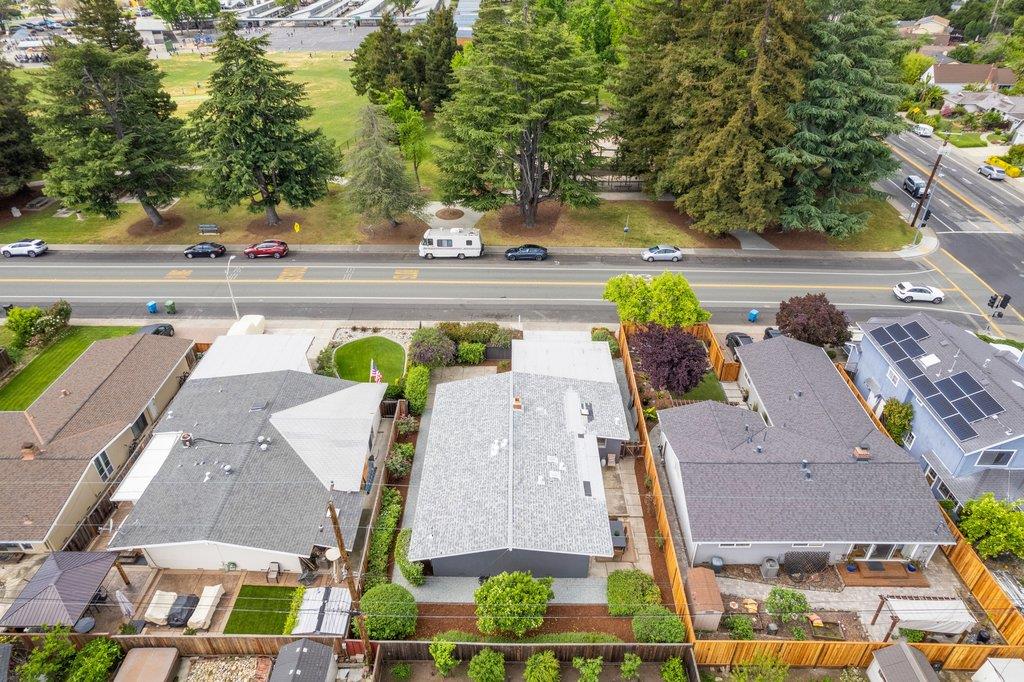 Detail Gallery Image 66 of 77 For 385 Cronin Dr, Santa Clara,  CA 95051 - 3 Beds | 2 Baths