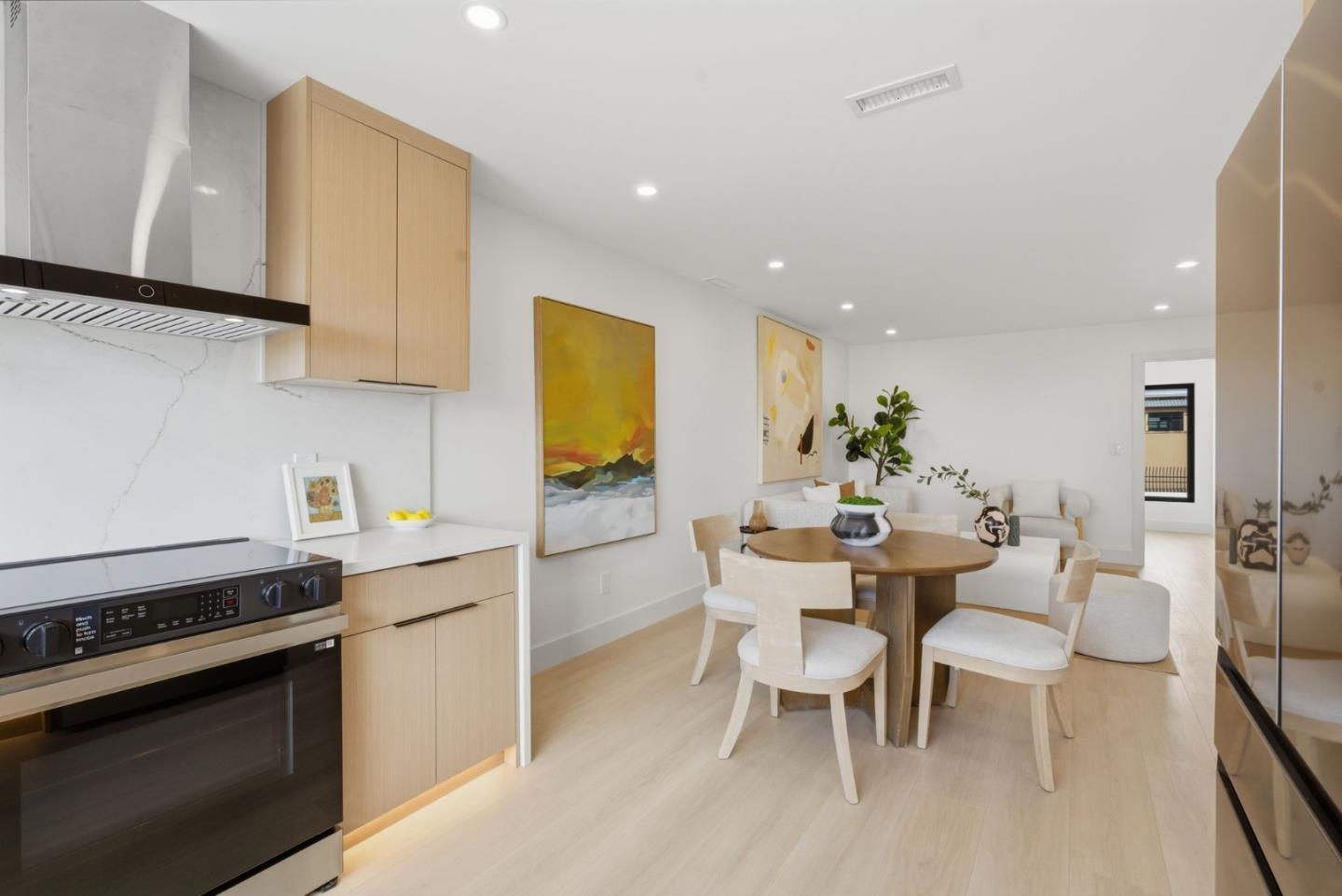 Detail Gallery Image 18 of 63 For 2107 39th Ave, San Francisco,  CA 94116 - 3 Beds | 3 Baths