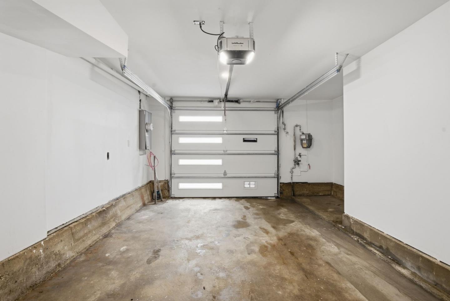 Detail Gallery Image 40 of 63 For 2107 39th Ave, San Francisco,  CA 94116 - 3 Beds | 3 Baths