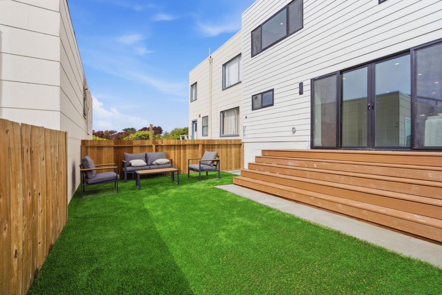 Detail Gallery Image 42 of 63 For 2107 39th Ave, San Francisco,  CA 94116 - 3 Beds | 3 Baths