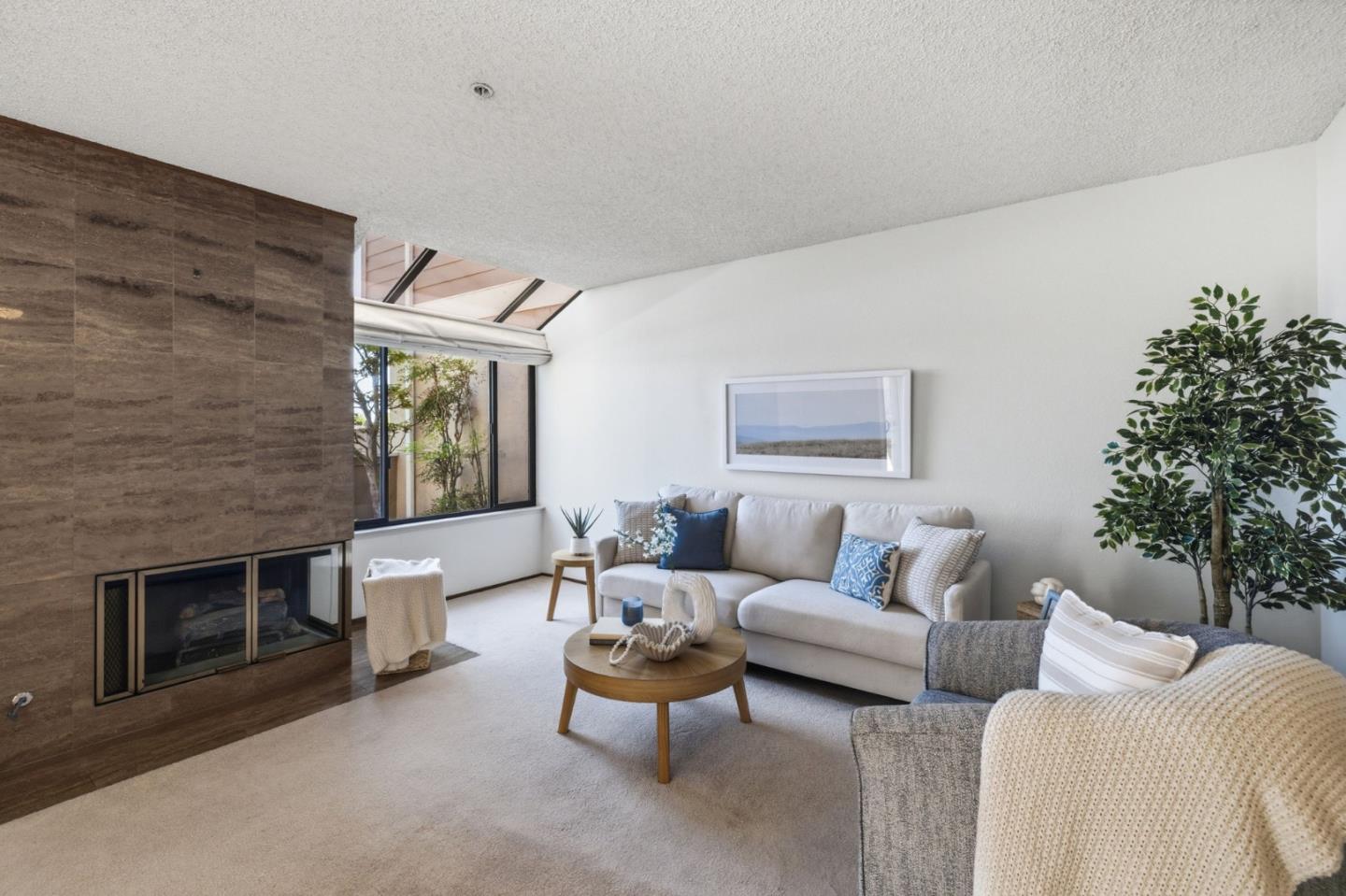 Photo #11: ML82041828 Listing: Photo #11