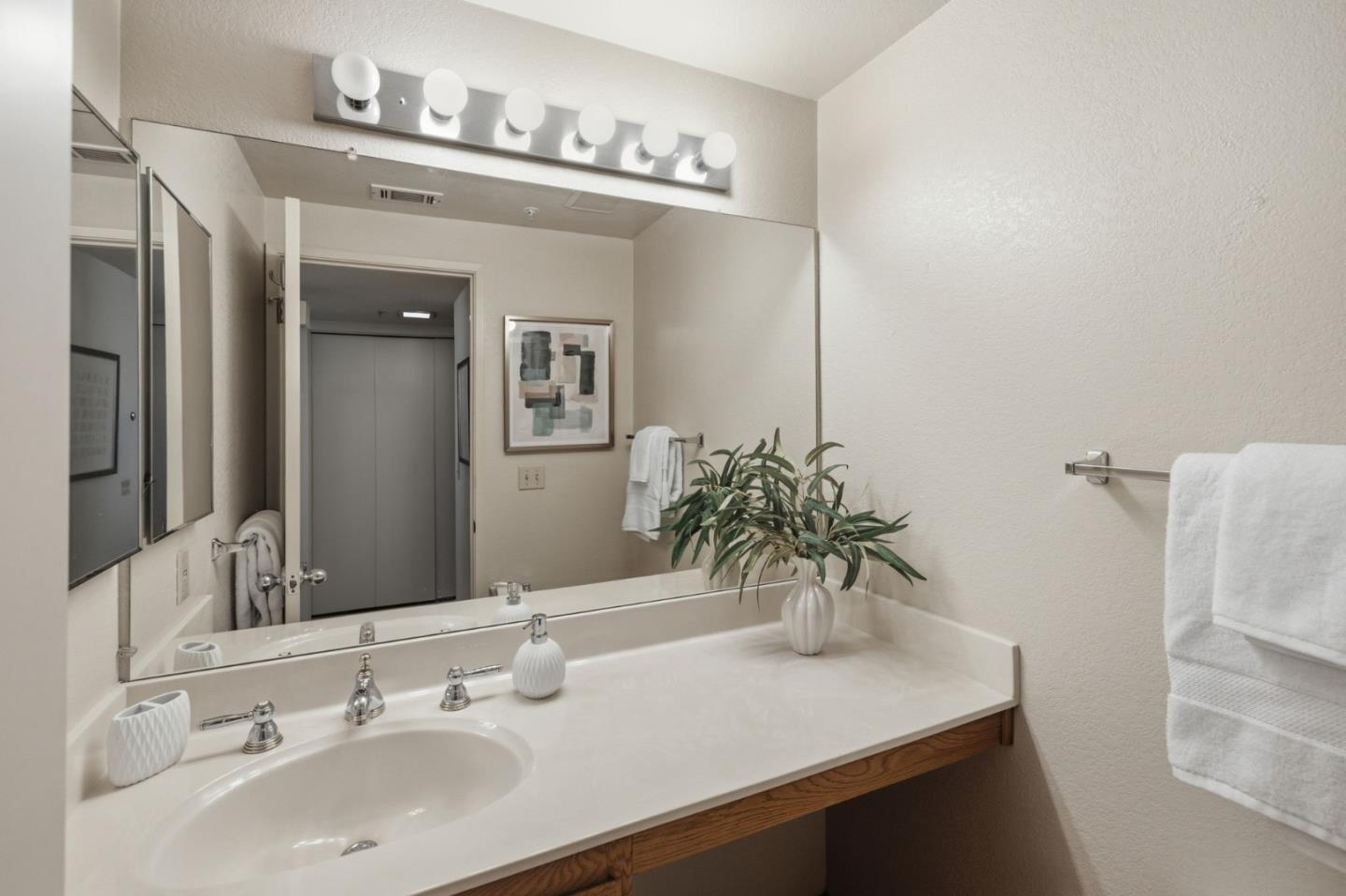 Photo #20: ML82041828 Listing: Photo #20