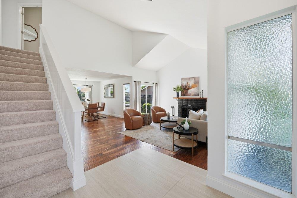 Detail Gallery Image 2 of 29 For 2490 Gitana Ct, Morgan Hill,  CA 95037 - 5 Beds | 2/1 Baths