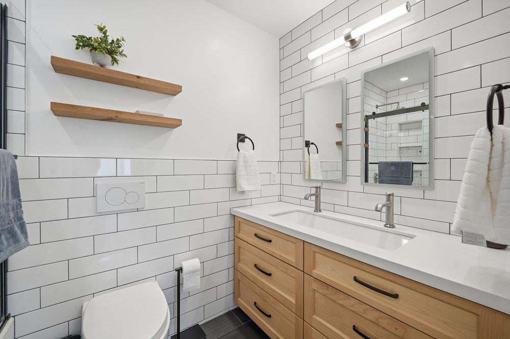 Detail Gallery Image 21 of 29 For 2490 Gitana Ct, Morgan Hill,  CA 95037 - 5 Beds | 2/1 Baths