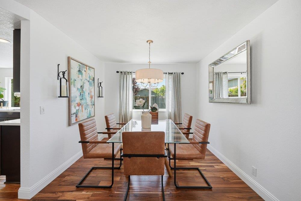 Detail Gallery Image 5 of 29 For 2490 Gitana Ct, Morgan Hill,  CA 95037 - 5 Beds | 2/1 Baths