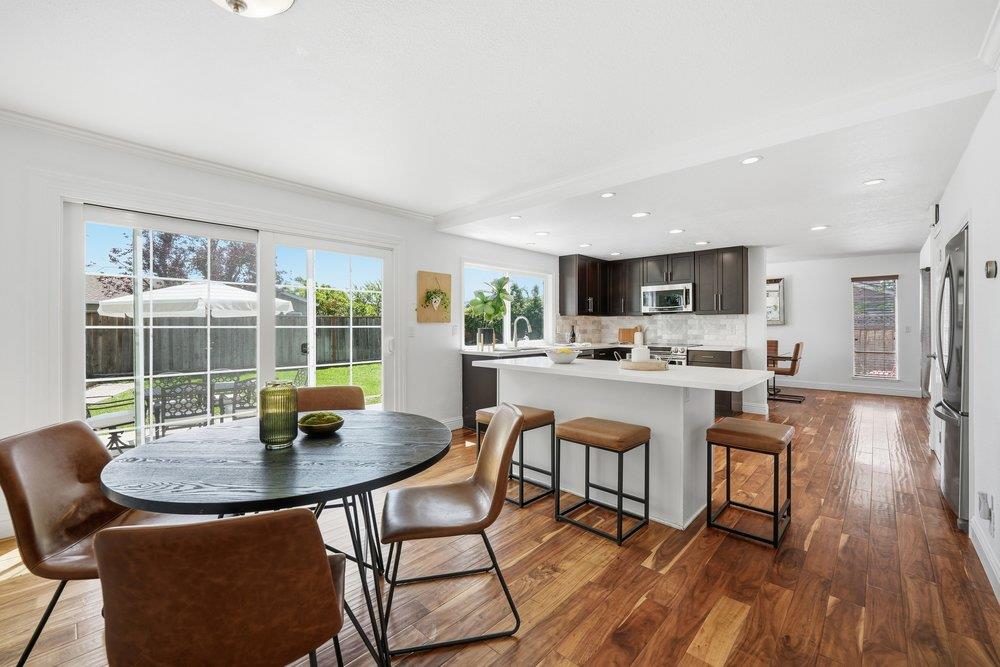 Detail Gallery Image 8 of 29 For 2490 Gitana Ct, Morgan Hill,  CA 95037 - 5 Beds | 2/1 Baths