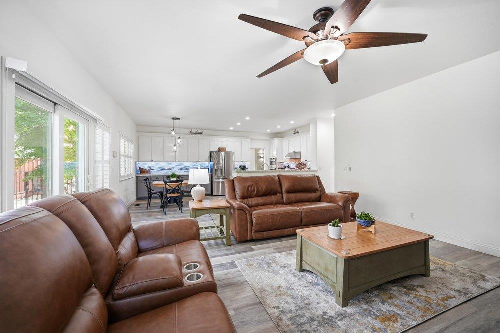 Detail Gallery Image 14 of 41 For 796 Bugatti Pl, Morgan Hill,  CA 95037 - 5 Beds | 3 Baths