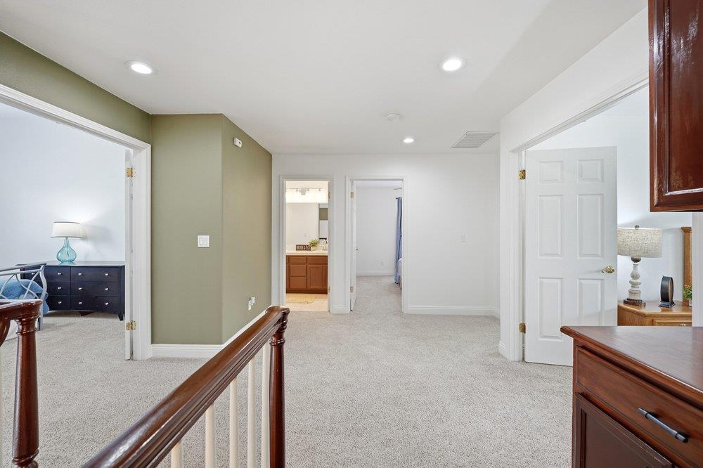 Detail Gallery Image 19 of 41 For 796 Bugatti Pl, Morgan Hill,  CA 95037 - 5 Beds | 3 Baths