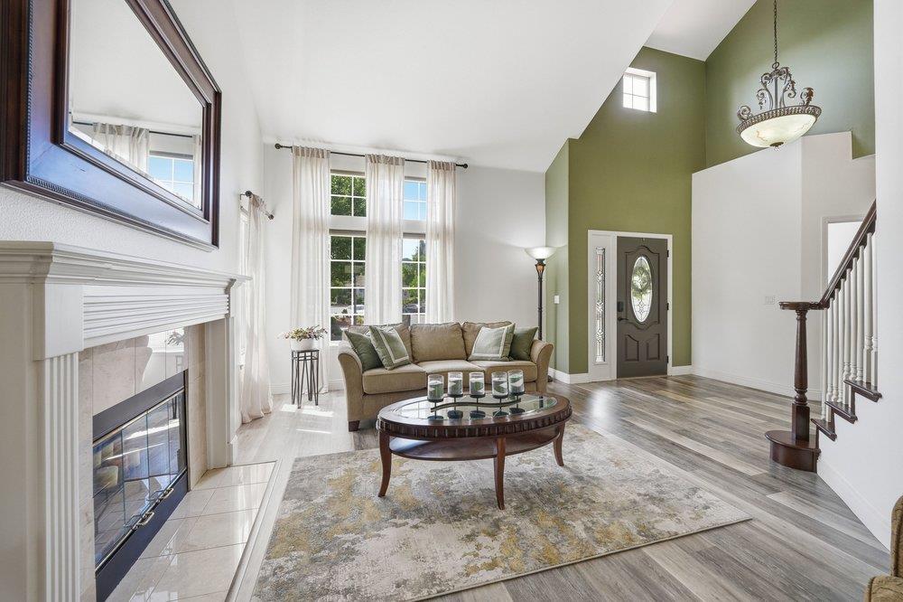 Detail Gallery Image 7 of 41 For 796 Bugatti Pl, Morgan Hill,  CA 95037 - 5 Beds | 3 Baths