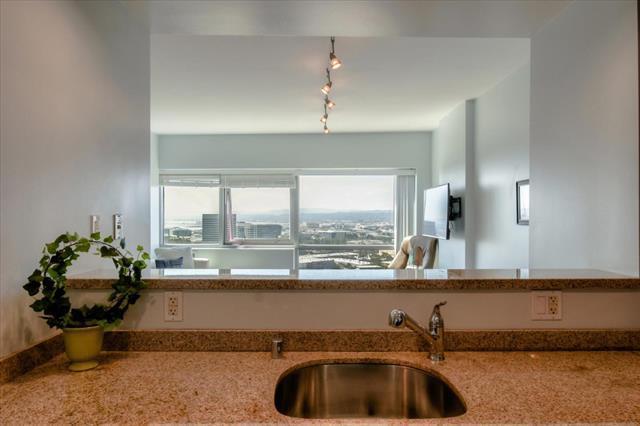 Detail Gallery Image 12 of 21 For 1 Mandalay Pl #805,  South San Francisco,  CA 94080 - 1 Beds | 1 Baths