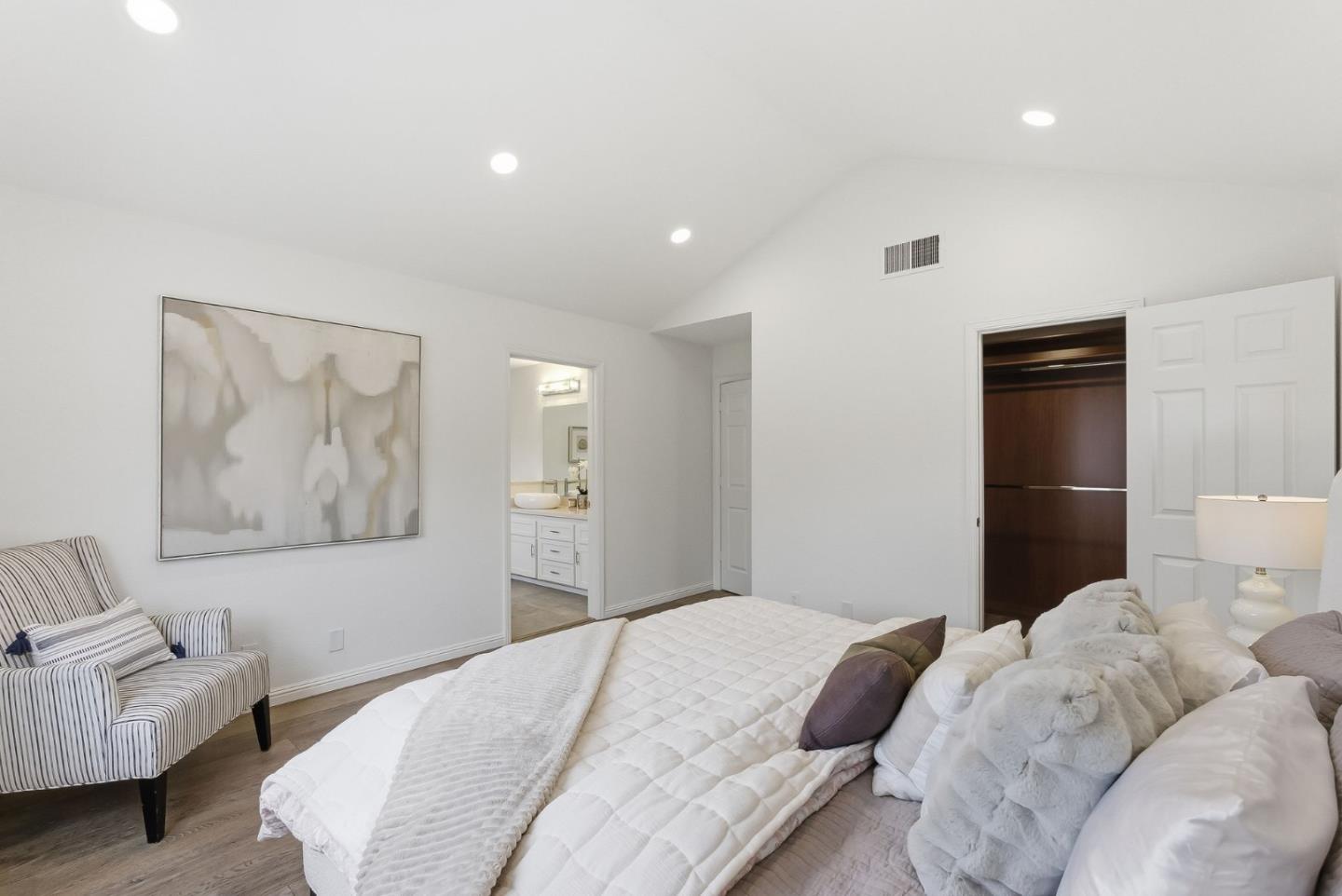 Photo #22: ML82041837 Listing: Photo #22