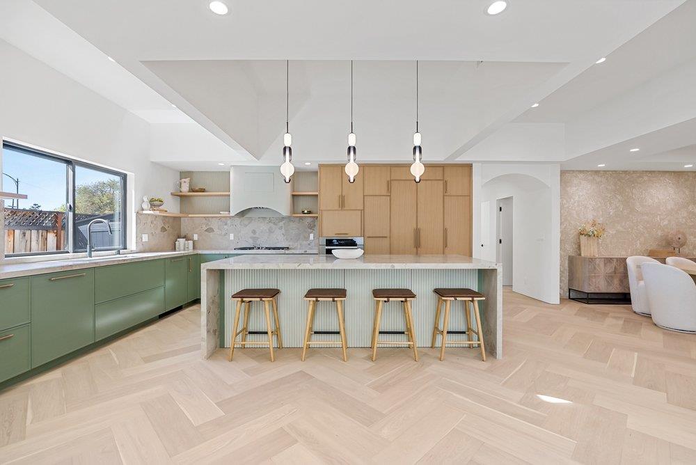 Detail Gallery Image 10 of 32 For 1704 Zinnia Ln, San Jose,  CA 95124 - 4 Beds | 3 Baths