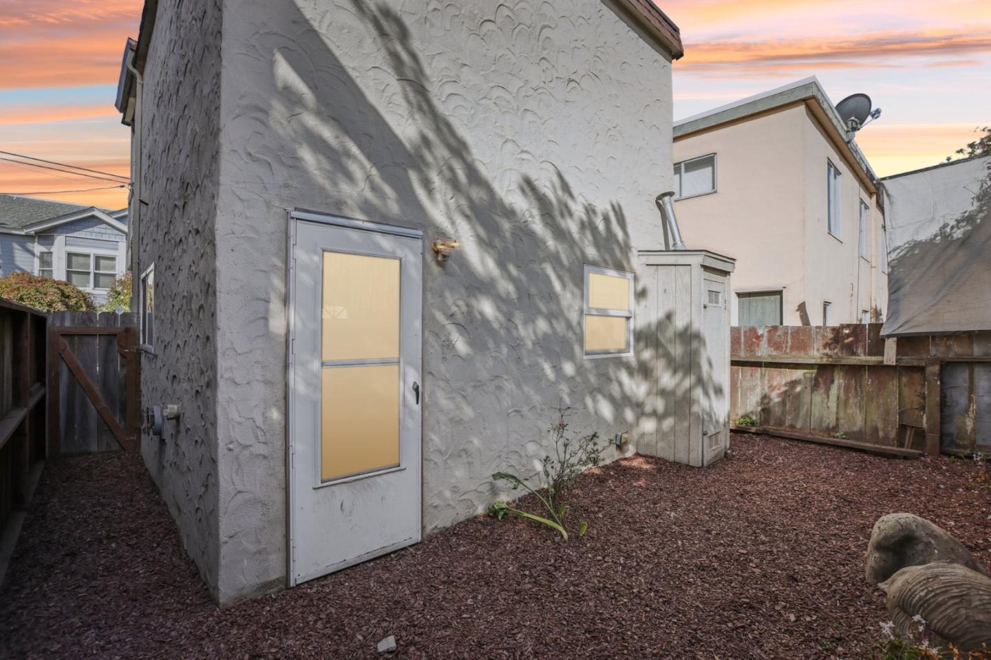 Detail Gallery Image 35 of 35 For 775 Mermaid Ave, Pacific Grove,  CA 93950 - 1 Beds | 1 Baths