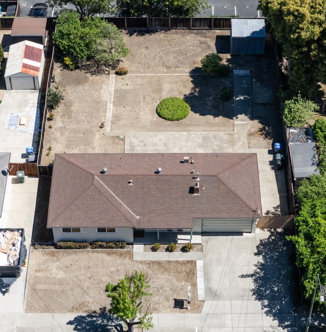 Detail Gallery Image 17 of 22 For 309 Tyrella Ave, Mountain View,  CA 94043 - 3 Beds | 2 Baths