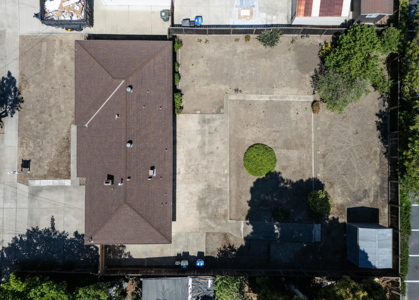 Detail Gallery Image 19 of 22 For 309 Tyrella Ave, Mountain View,  CA 94043 - 3 Beds | 2 Baths