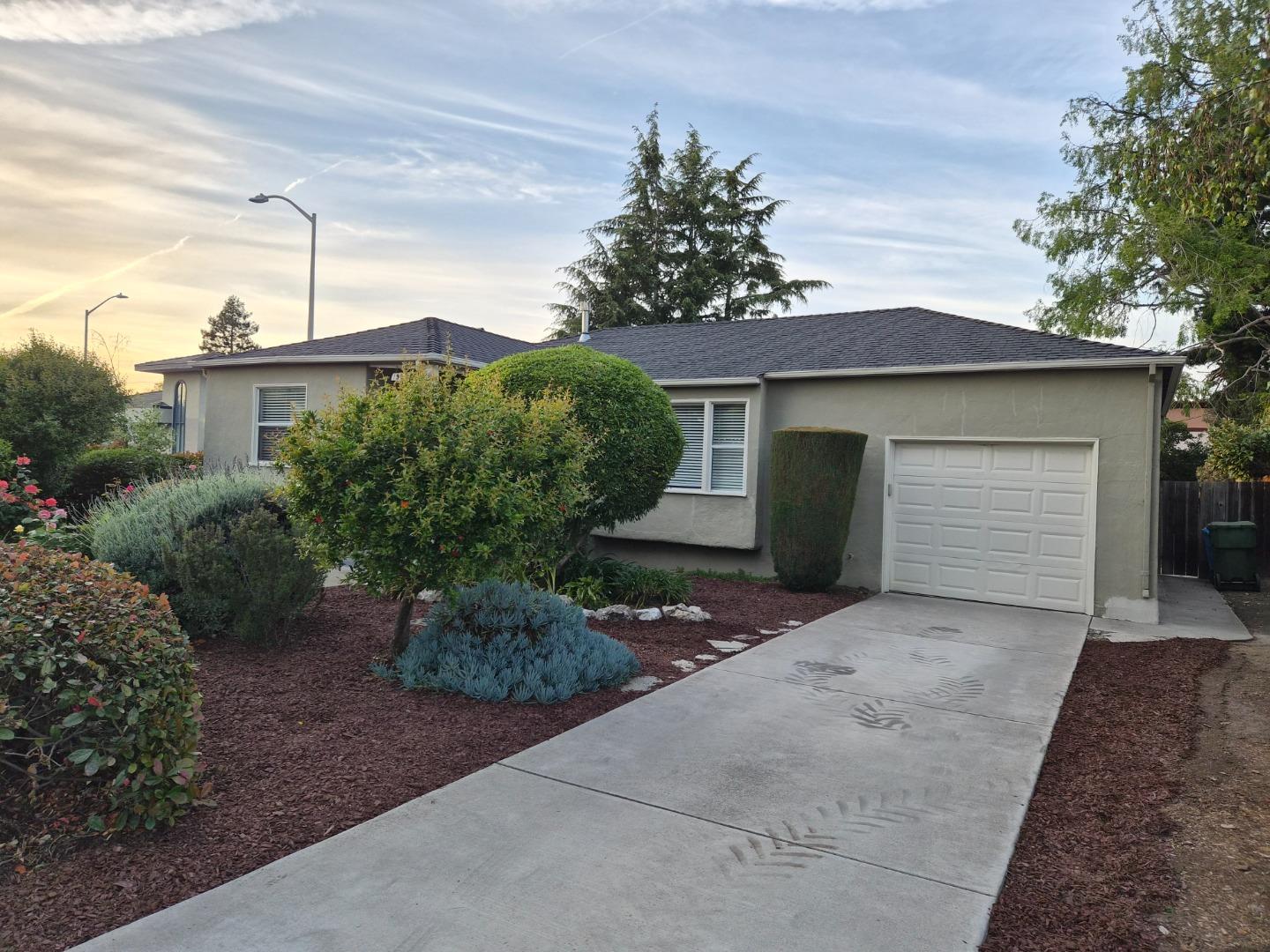 Detail Gallery Image 17 of 19 For 1993 De La Pena Ave, Santa Clara,  CA 95050 - 2 Beds | 1 Baths