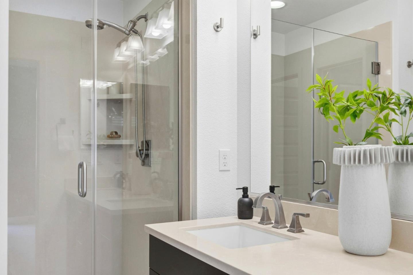 Photo #28: ML82041845 Listing: Photo #28