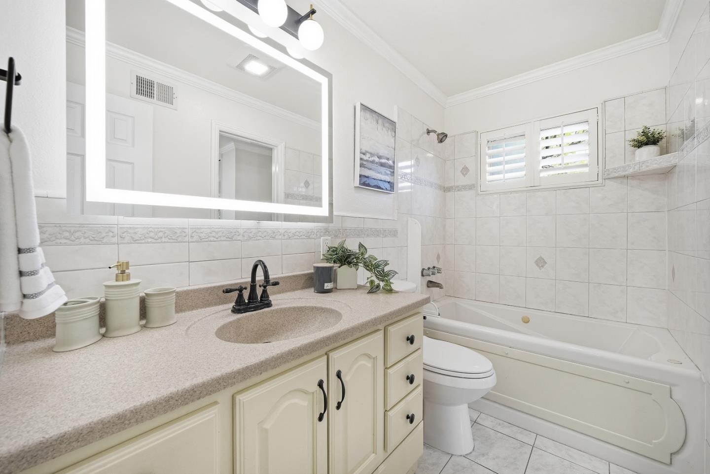 Detail Gallery Image 20 of 33 For 958 Leith Ave, Santa Clara,  CA 95054 - 3 Beds | 2 Baths