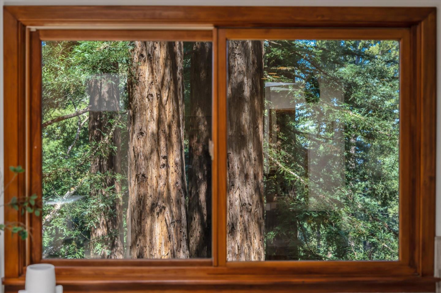 Detail Gallery Image 28 of 44 For 12 Summit Rd, Woodside,  CA 94062 - 4 Beds | 3/1 Baths